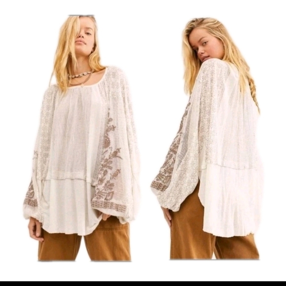 Free People Tops - Free People Womens White Boho Indigo Dreams Flowy Embroidered Tunic Top M
